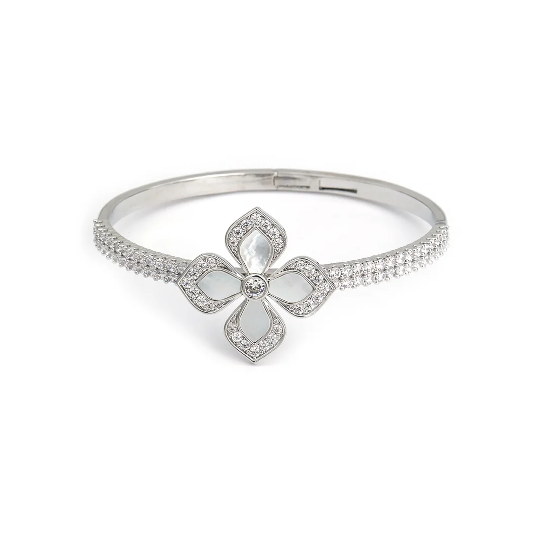 Crafted Bracelet With Multi Stone Studded And Flower Design For Women's