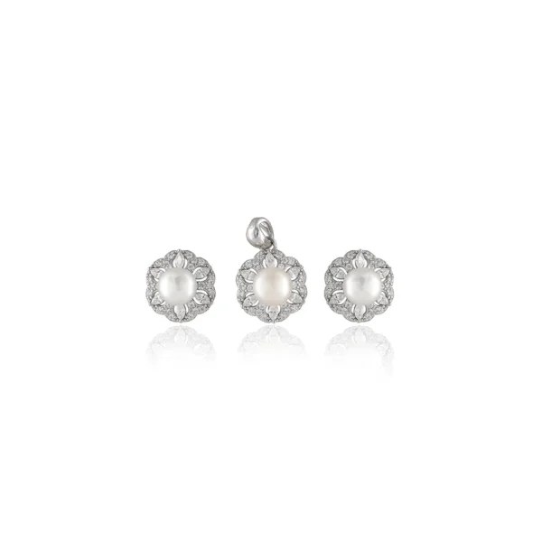 925 Sterling Silver Chain With Flower Shape Design Pendant & Tops For Womens