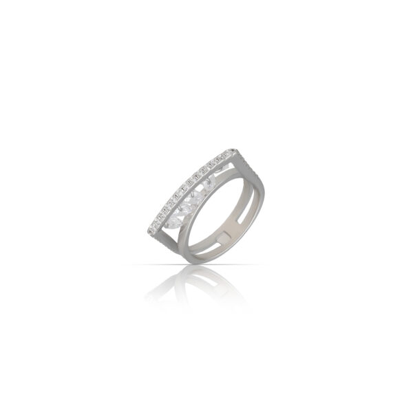 925 Sterling Silver Ring With Moving Stone Studded Design For Womens