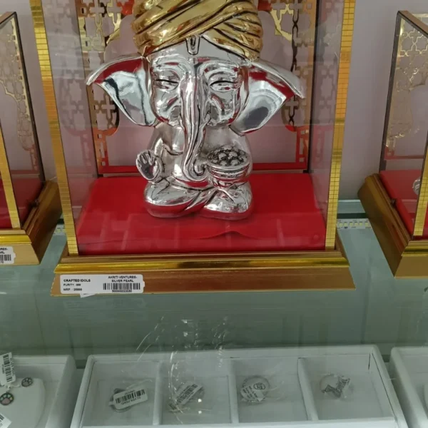 999 Pure Silver Crafted Ganesh Idol with a Traditional Pagdi